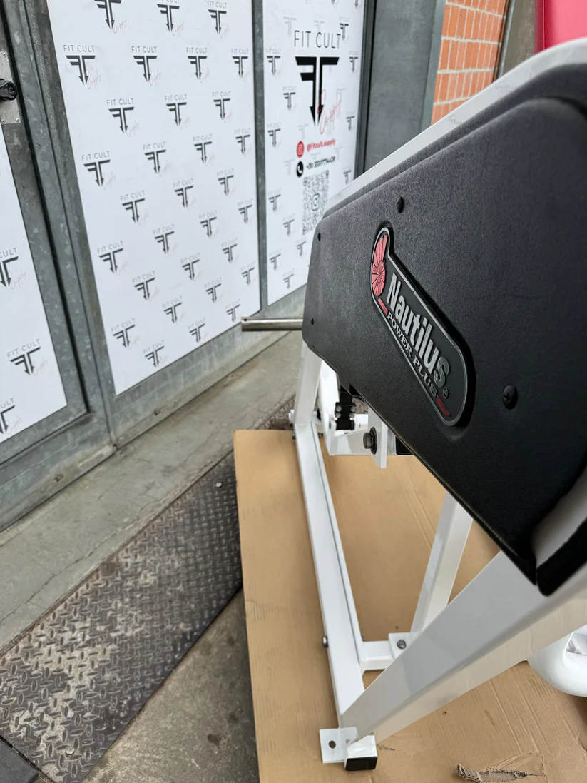 Nautilus Power Plus Leg Extension (RESTORED)